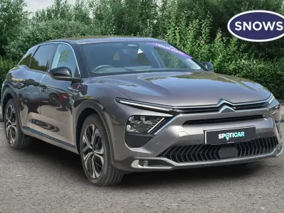 Usado Citroën C5 X Shine 225 HP (165 kW) 2023 Cinzento Carrinha