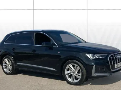 Used Audi Q7 S-Line 231 HP (169 kW) 2024 Black SUV