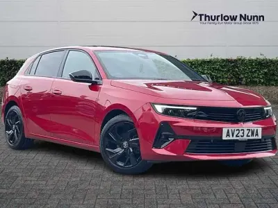 Used Vauxhall Astra S 131 HP (96 kW) 2023 Red Hatchback