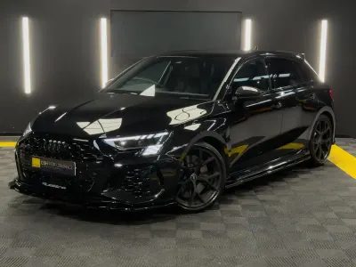 Usado Audi RS3 Comfort 400 HP (294 kW) 2024 Preto Sedan