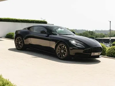 Used Aston Martin DB11 528 HP (388 kW) 2022 Black Coupe