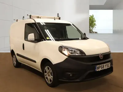 Used Fiat Doblò 95 HP (69 kW) 2018 White MPV