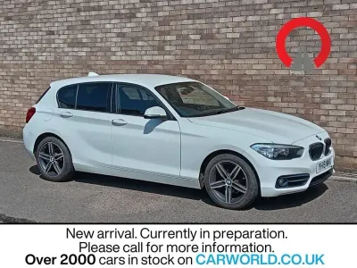 Used BMW 118 Sport Line 136 HP (100 kW) 2019 White Hatchback