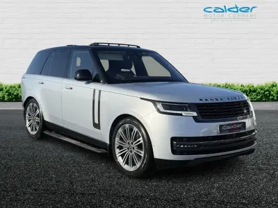 Używany Land Rover Range Rover Autobiography 530 KM (389 kW) 2023 Srebrny SUV