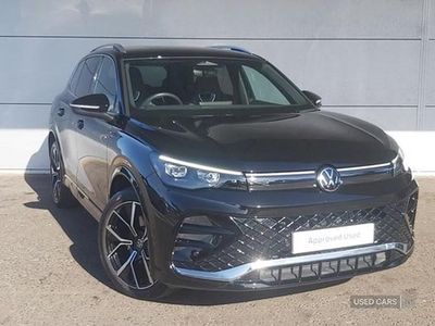 Black Used 2025 VW Tiguan R-line SUV | £35,995 (Expensive)