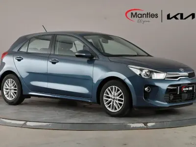 Used Kia Rio 83 HP (61 kW) 2019 Blue Hatchback