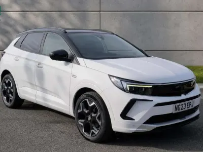 Used Vauxhall Grandland X Ultimate 2023 White SUV