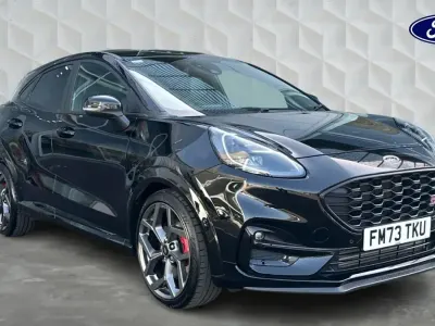 Używany Ford Puma ST 200 KM (147 kW) 2023 Czarny SUV