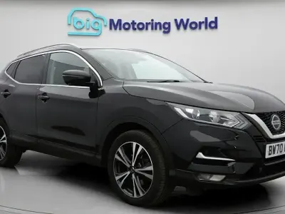 Used Nissan Qashqai N-Connecta 160 HP (117 kW) 2021 Black SUV