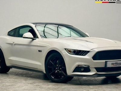 White Used 2017 Ford Mustang GT Fastback Coupe | £31,350 (Fair price)