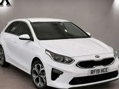 Used Kia Ceed 116 HP (85 kW) 2019 White Hatchback