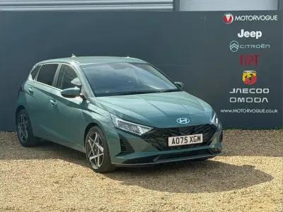 New Hyundai i20 Premium 99 HP (72 kW) 2025 Mangrove green Hatchback