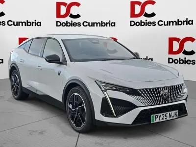 Käytetty Peugeot e-408 GTi 158 kW (215 HP) 2025 Katumaasturi