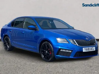 Used Skoda Octavia vRS 184 HP (135 kW) 2018 Blue Hatchback