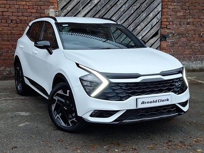 Premium paint fusion white New 2025 Kia Sportage GT-Line SUV | £29,798 (Fair price)