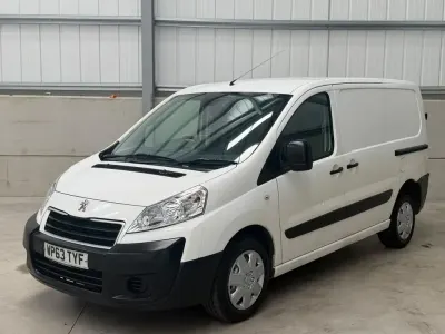 Used Peugeot Expert 130 HP (95 kW) 2013 White Van