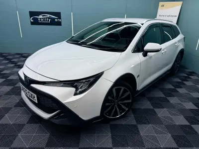 Used Toyota Corolla Edition 2022 White Estate