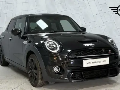 Used Mini Cooper S Hatch 189 HP (139 kW) 2020 Black Hatchback