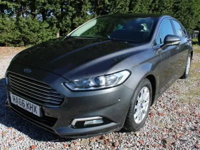 Used Ford Mondeo Zetec 120 HP (88 kW) 2016 Grey Hatchback