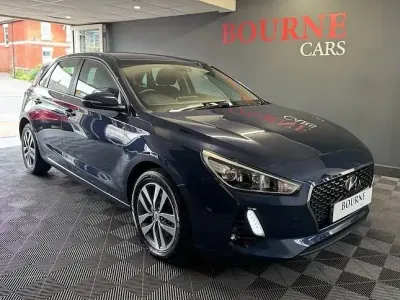 Used Hyundai i30 SE 110 HP (80 kW) 2017 Blue Hatchback