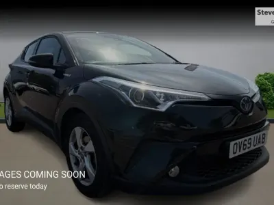 Usado Toyota C-HR 122 CV (89 kW) 2019 Negro SUV
