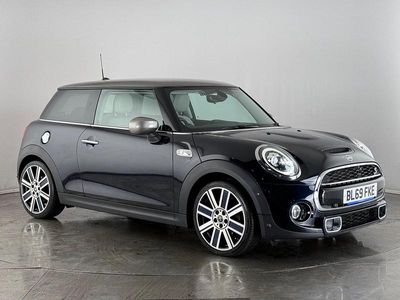 Blue/black Used 2019 Mini Cooper S Exclusive Hatchback | £17,250 (Fair price)