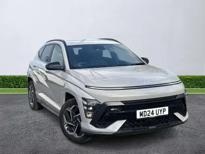 Gebraucht Hyundai Kona N Line 141 PS (103 kW) 2024 Grau SUV
