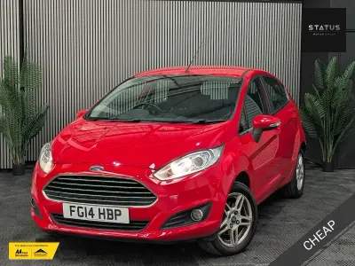 Used Ford Fiesta Zetec 82 HP (60 kW) 2014 Red Hatchback