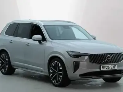 Usado Volvo XC90 Ultra 250 CV (183 kW) 2025 SUV
