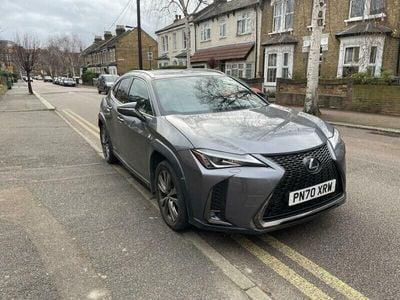 Lexus UX