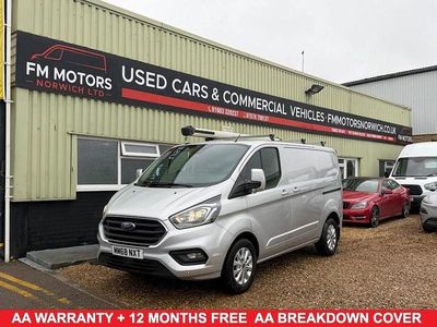 Used Ford Transit Custom Limited 130 HP (95 kW) 2018 Silver Van