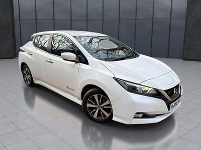 Used Nissan Leaf Acenta 110 kW (150 HP) 2018 White Hatchback