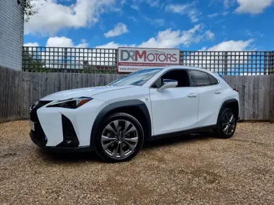 Used Lexus UX 250h Sport Design Packet 184 HP (135 kW) 2023 White SUV