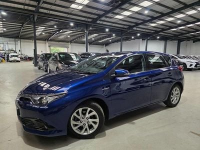 Toyota Auris Hybrid