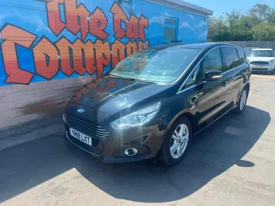 Used Ford S-MAX Titanium 150 HP (110 kW) 2018 Black MPV