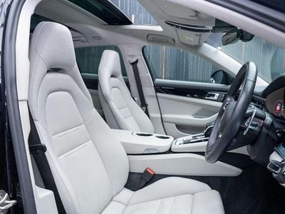 Used Porsche Panamera Sport Turismo 2022 Black Estate