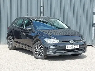 Used VW Polo Life 80 HP (58 kW) 2025 Black Hatchback