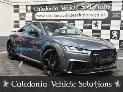 Usado Audi TT Design 400 CV (294 kW) 2018 Gris Coupe