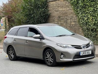 Toyota Auris Hybrid