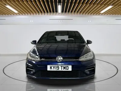 Używany VW Golf VII R-line 150 KM (110 kW) 2019 Niebieski Hatchback