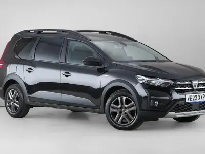 Used Dacia Jogger Comfort 110 HP (80 kW) 2022 Black MPV