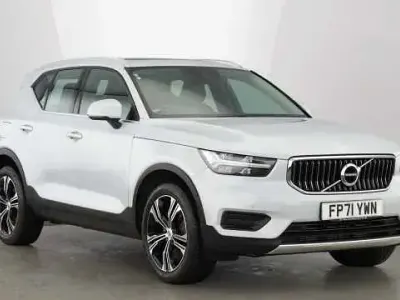 Used Volvo XC40 Inscription 211 HP (155 kW) 2021 Silver SUV