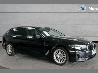 Usado BMW 530e Comfort Edition 292 HP (214 kW) 2023 Preto Carrinha