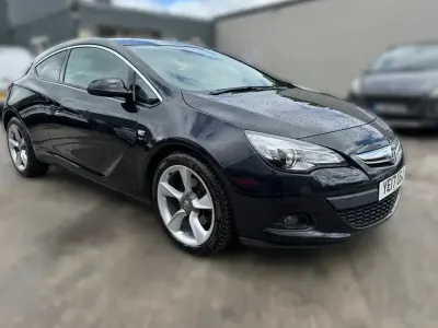 Used Vauxhall Astra GTC SRi 136 HP (100 kW) 2017 Coupe