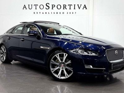 Used Jaguar XJ Portfolio 300 HP (220 kW) 2017 Blue Sedan