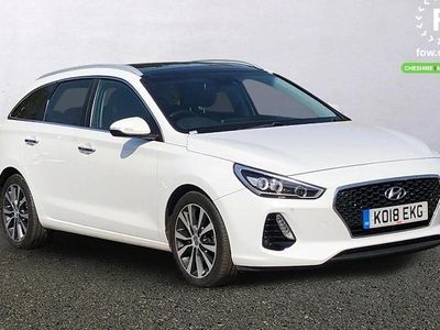 Used Hyundai i30 Premium SE 140 HP (102 kW) 2018 White Estate