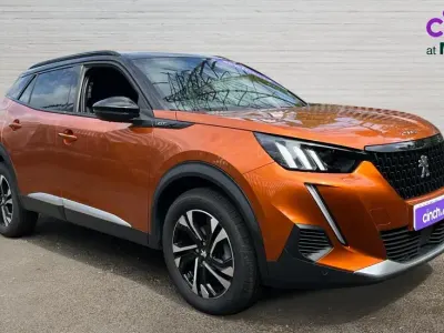 Begagnad Peugeot 2008 GTi 131 HK (96 kW) 2023 Orange SUV