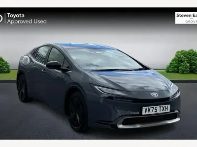 Used Toyota Prius Design 223 HP (164 kW) 2025 Grey Hatchback