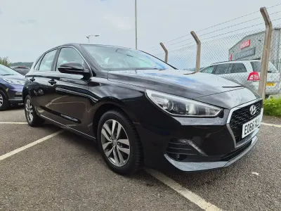 Used Hyundai i30 SE 120 HP (88 kW) 2018 Black Hatchback