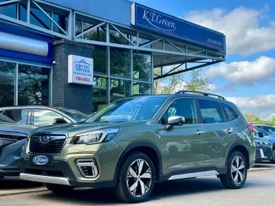 Usado Subaru Forester Premium 150 CV (110 kW) 2020 Verde SUV